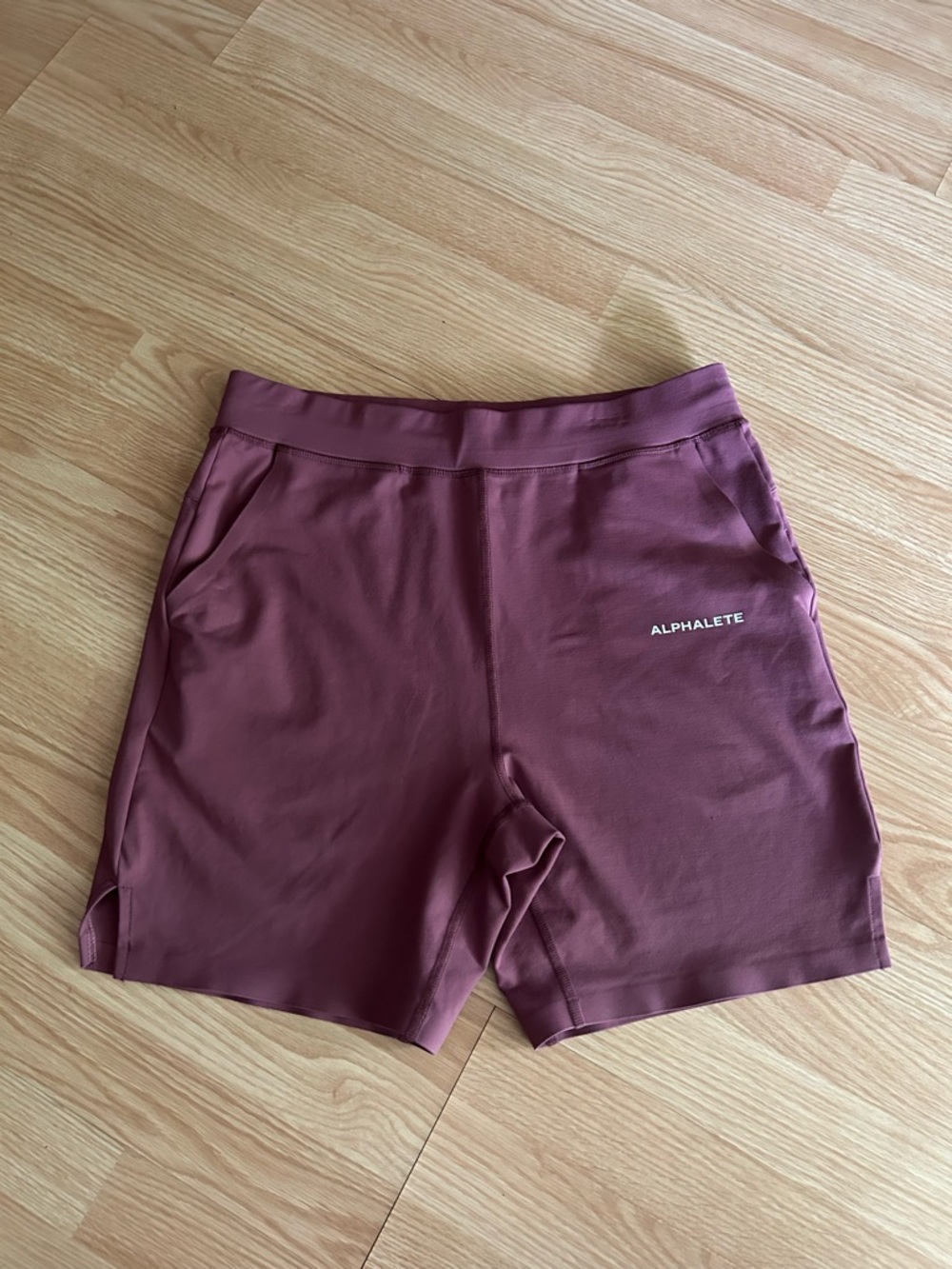 Alphalete Mauve Purple Athletic Shorts Men’s Medium